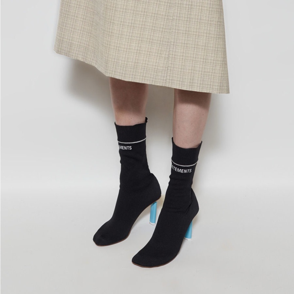 AUTHENTIC VETEMENTS BOOTS